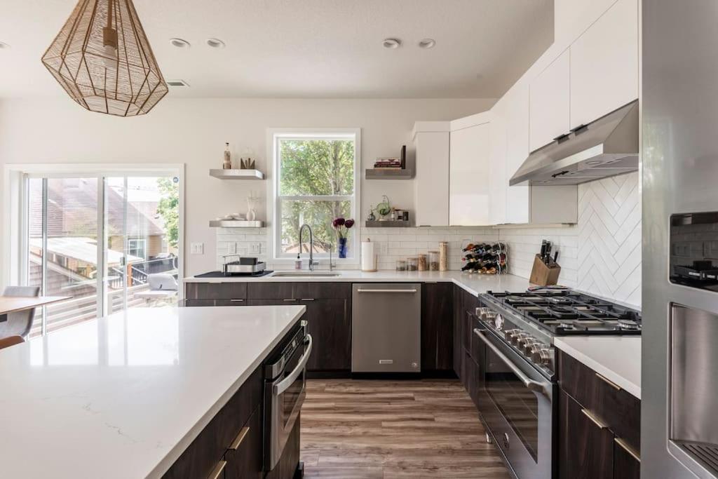 Comfy Family Home, Walkable Neighborhood + Patio! พอร์ตแลนด์ ภายนอก รูปภาพ