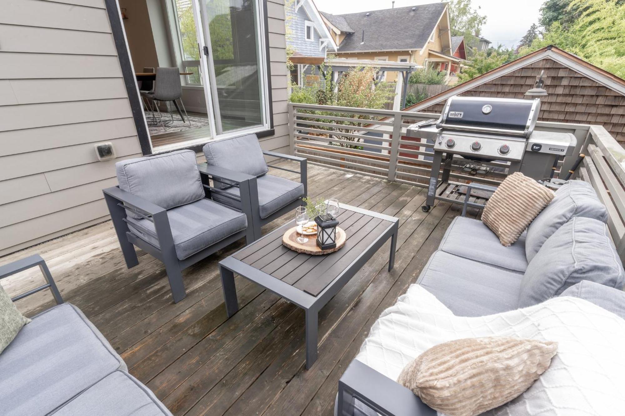 Comfy Family Home, Walkable Neighborhood + Patio! พอร์ตแลนด์ ภายนอก รูปภาพ